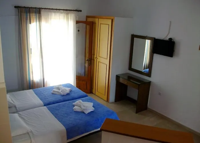 Pella House Hotel