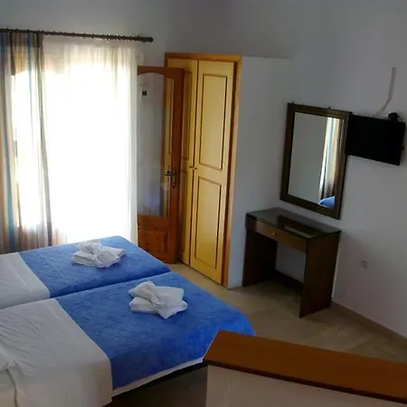 Pella House Hotel